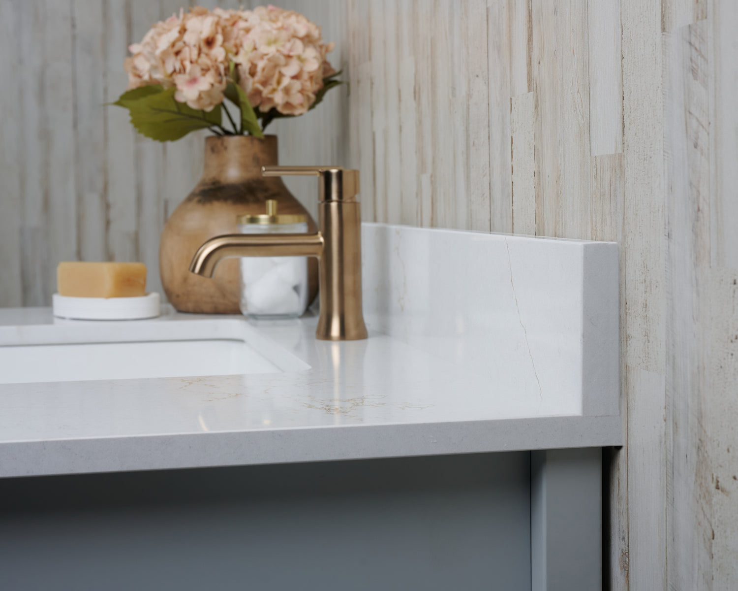 37x22 VALOR GOLD QUARTZ VANITY TOP