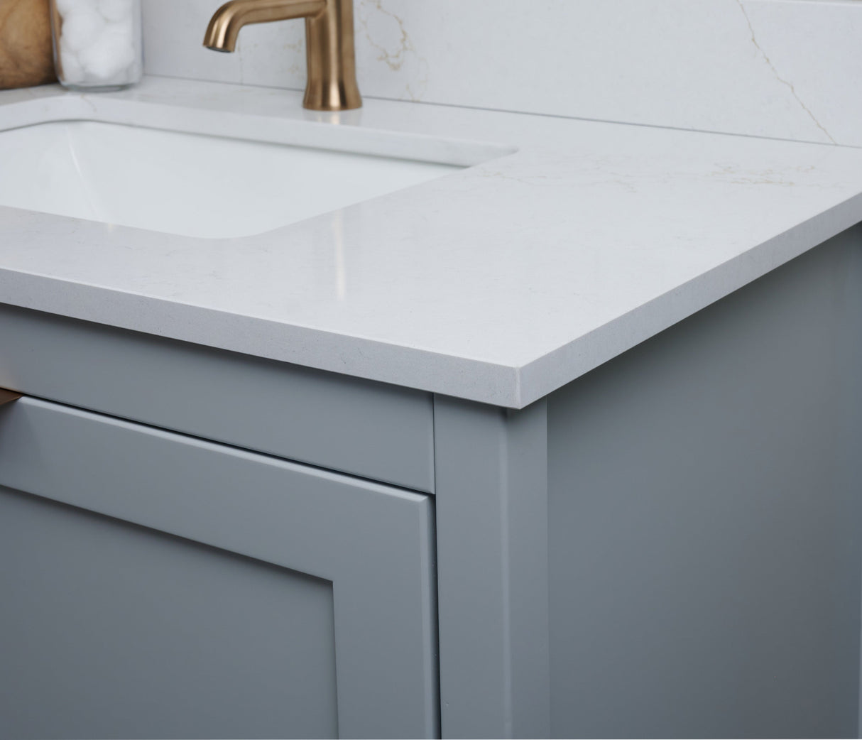 37" Single Bowl Quartz Vanity Top