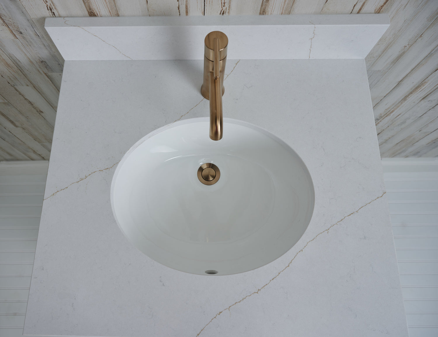 25x22 VALOR GOLD QUARTZ VANITY TOP