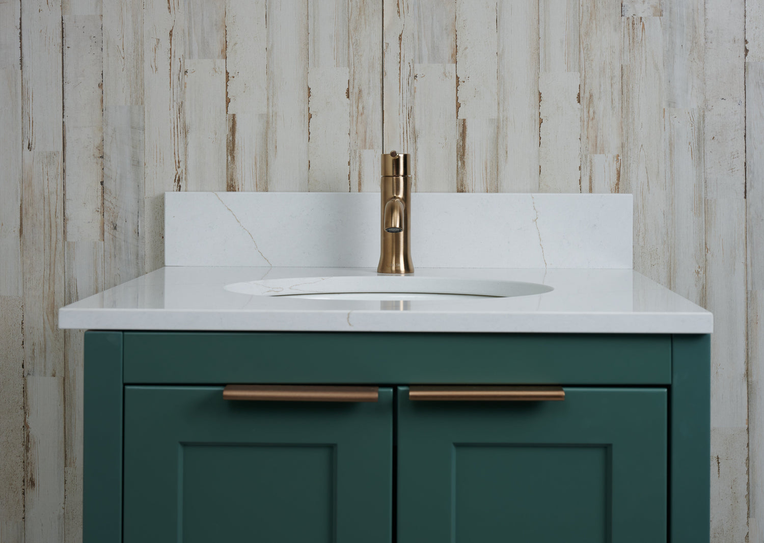 25x22 VALOR GOLD QUARTZ VANITY TOP