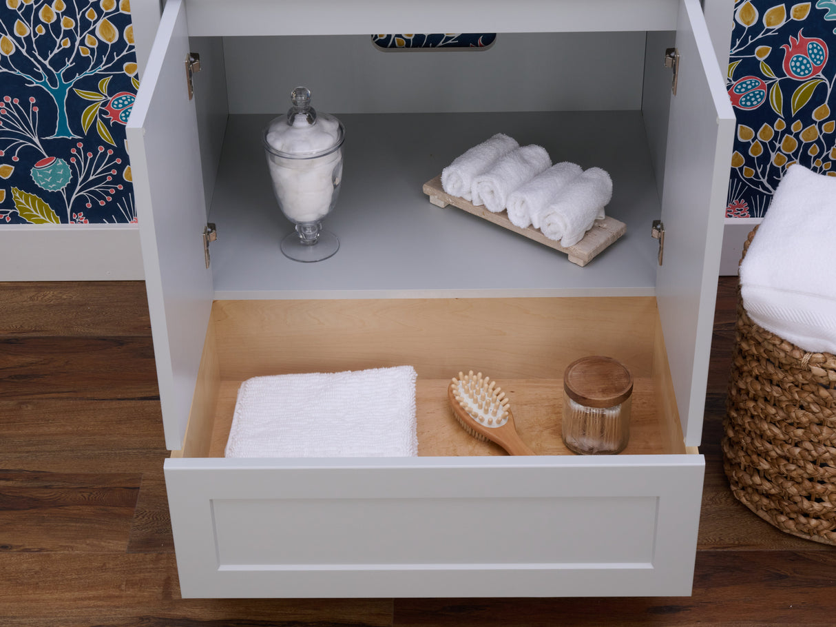 Hanleigh 30 in. Vanity with Shaker Doors in Perfect Grey