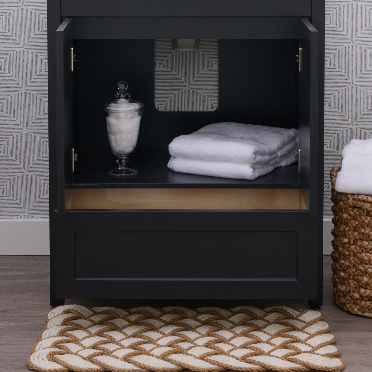 Hanleigh 30 in. Vanity with Shaker Doors in Dark Horse