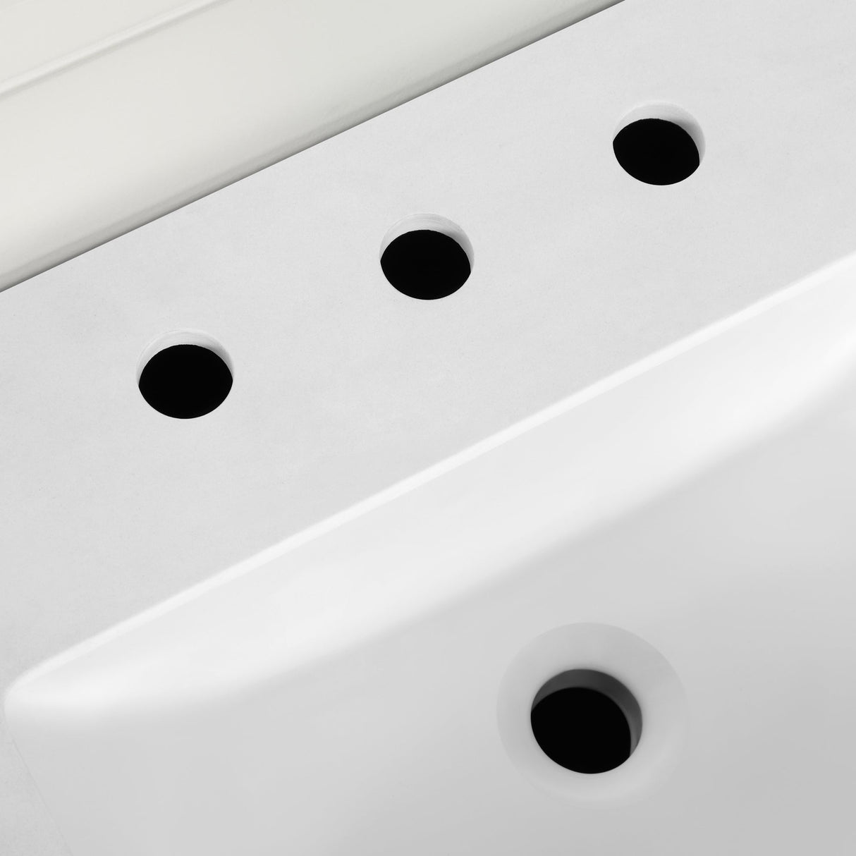 SCARLETT 60IN VANITY IN SAHARA BIRCH WITH WHITE QUARTZ TOP & CERAMIC BASIN