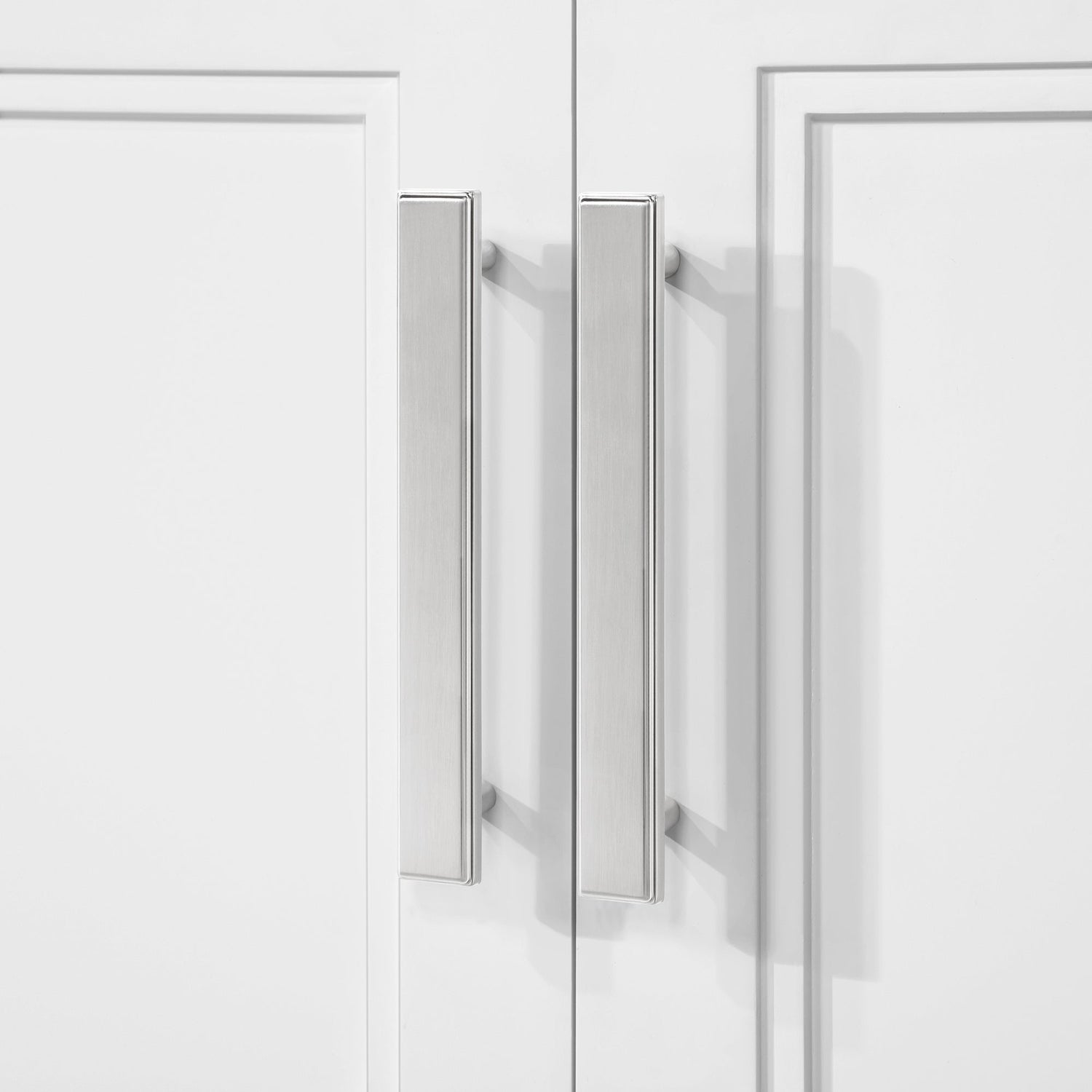 SCARLETT 60IN VANITY IN WHITE WITH WHITE QUARTZ TOP & CERAMIC BASIN