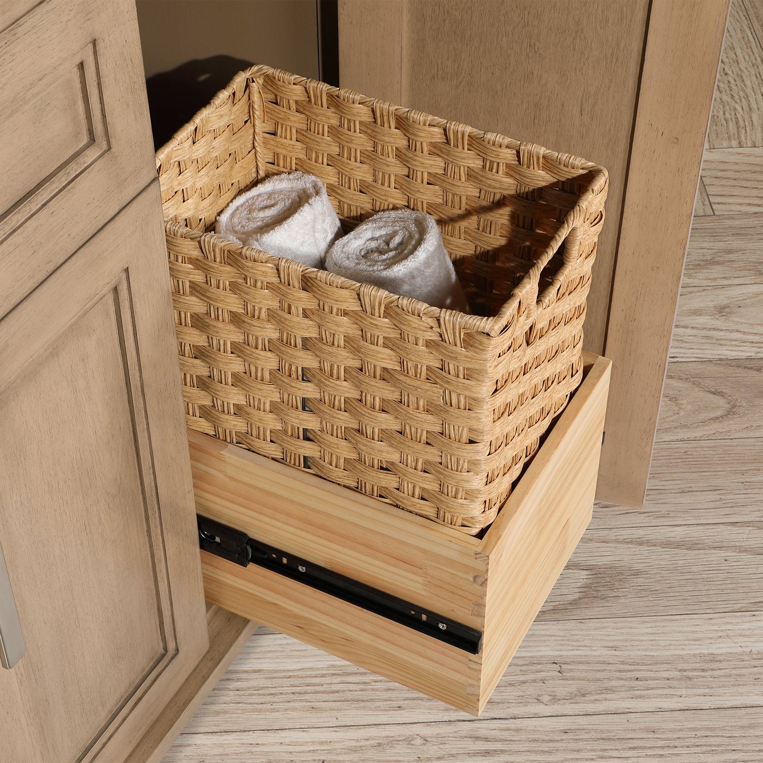 SCARLETT 42IN VANITY IN SAHARA BIRCH WITH WHITE QUARTZ TOP & CERAMIC BASIN