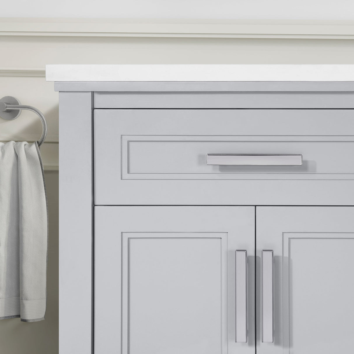 SCARLETT 60IN VANITY IN DOVE GREY WITH WHITE QUARTZ TOP & CERAMIC BASIN