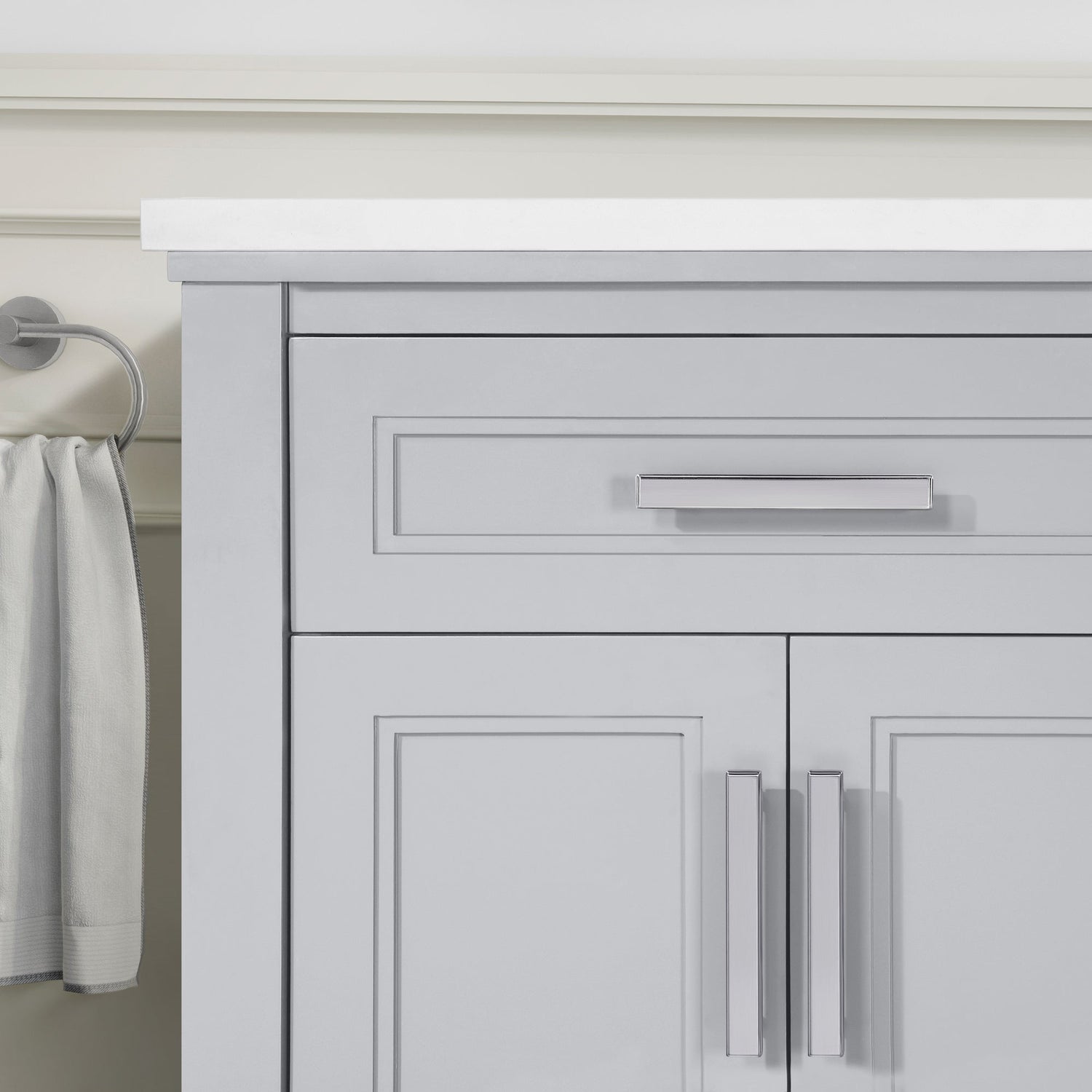 SCARLETT 60IN VANITY IN DOVE GREY WITH WHITE QUARTZ TOP & CERAMIC BASIN