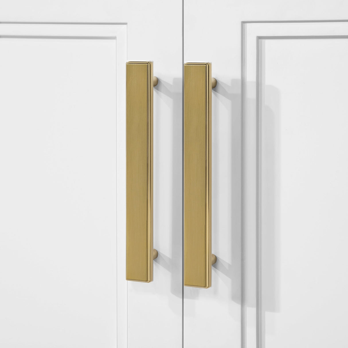 SCARLETT 30IN VANITY IN WHITE WITH WHITE QUARTZ TOP & CERAMIC BASIN