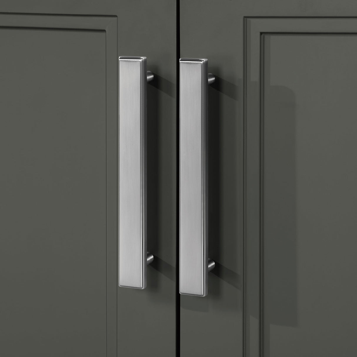 SCARLETT 30IN VANITY IN CHARCOAL GREY WITH WHITE QUARTZ TOP & CERAMIC BASIN