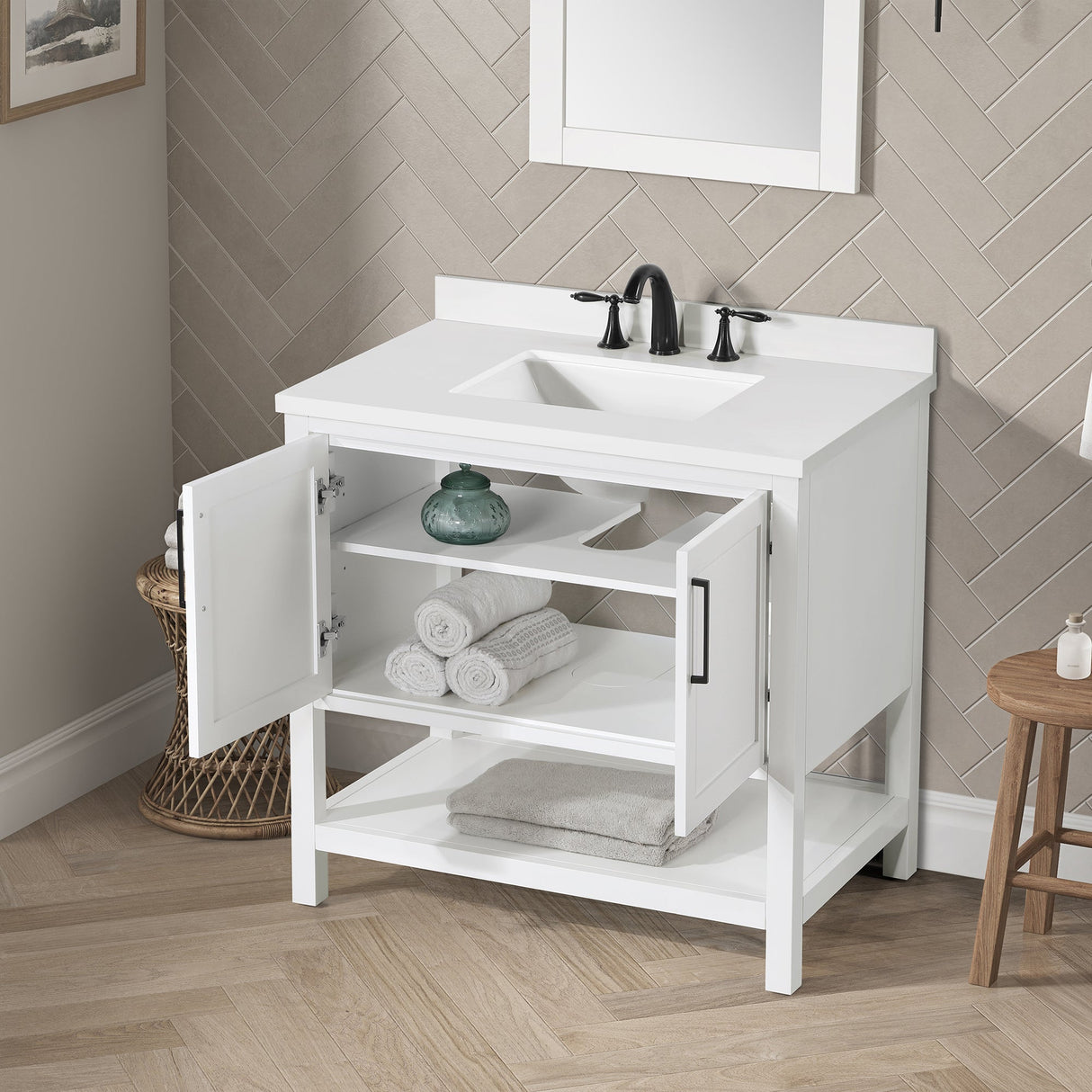 BANKS 36IN VANITY WITH SHAKER DOOR IN WHITE WITH WHITE QUARTZ TOP & CERAMIC BASIN