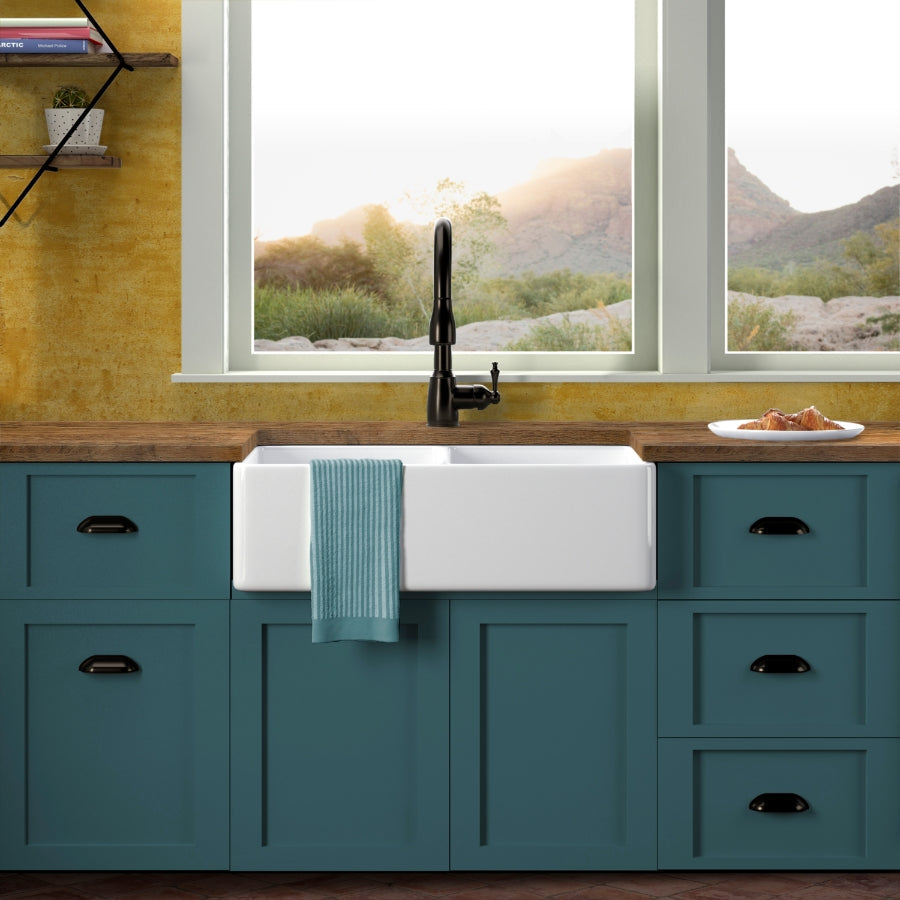 33 in. 50/50 Bowl Farmhouse Fireclay Kitchen Sink