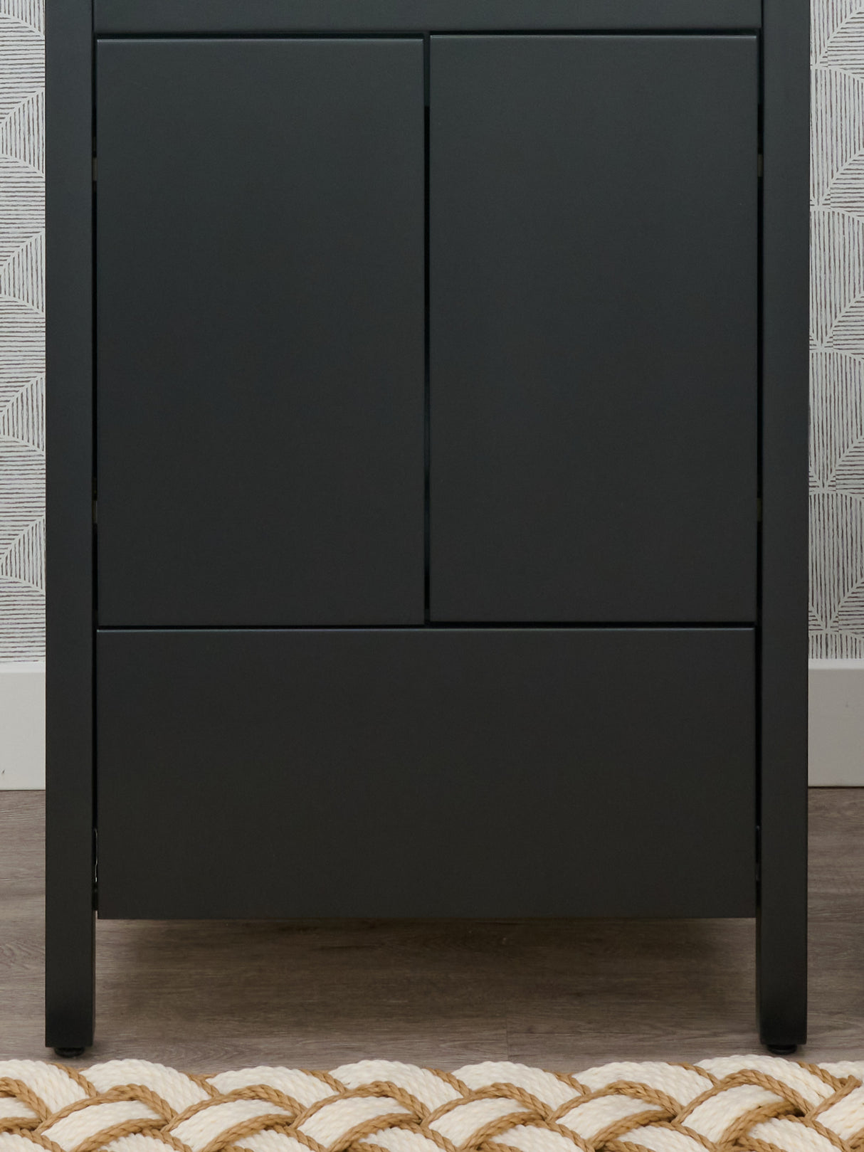 Hanleigh 24" Slab Door Bathroom Vantiy