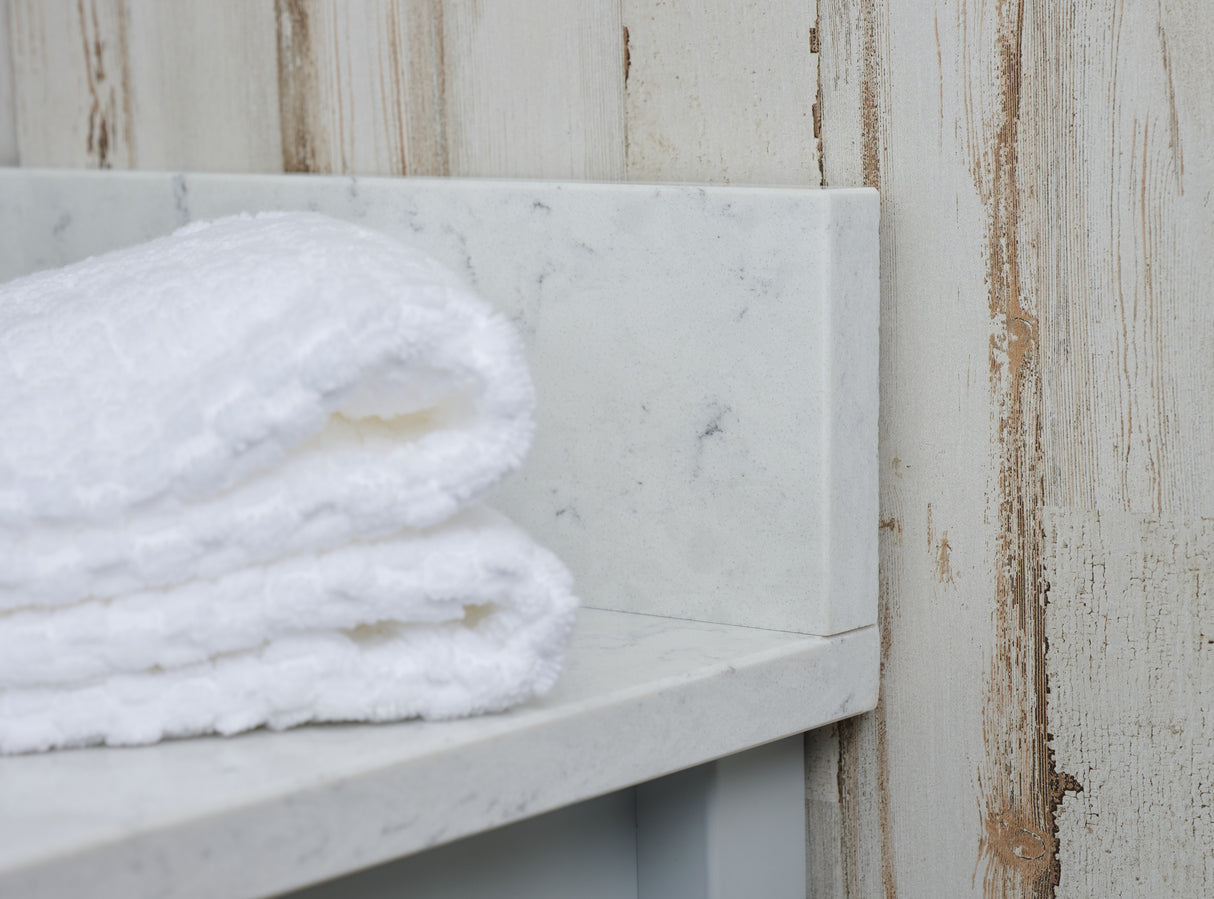 25" Single Oval Bowl Quartz Vanity Top