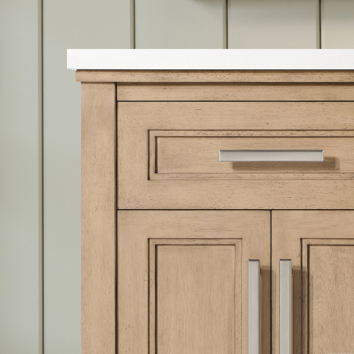 SCARLETT 24IN VANITY IN SAHARA BIRCH WITH WHITE QUARTZ TOP & CERAMIC BASIN