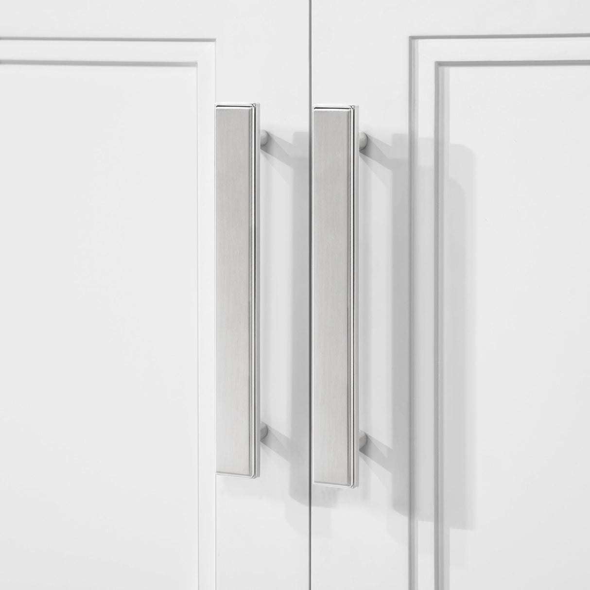 SCARLETT 24IN VANITY IN WHITE WITH WHITE QUARTZ TOP & CERAMIC BASIN