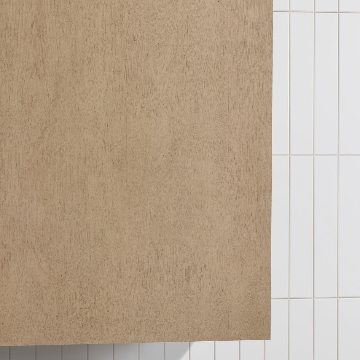 MILLS 18IN VANITY IN SAHARA BIRCH WITH A WHITE INTEGRATED CERAMIC BASIN