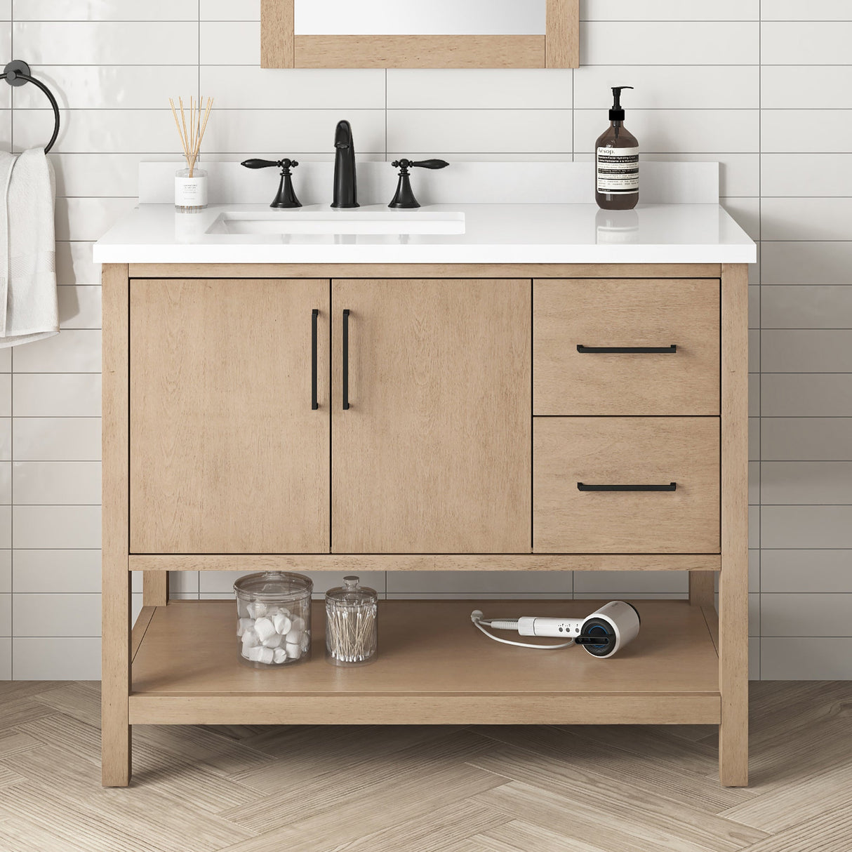 BANKS 42IN VANITY WITH SLAB DOOR IN SAHARA BIRCH WHITE QUARTZ TOP & CERAMIC BASIN