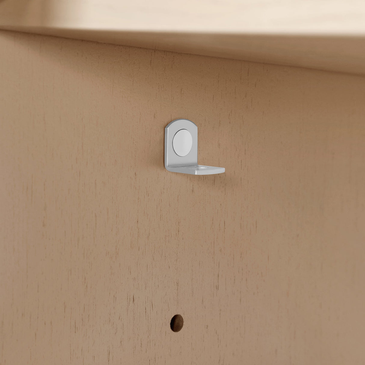 BANKS 42IN VANITY WITH SLAB DOOR IN SAHARA BIRCH WHITE QUARTZ TOP & CERAMIC BASIN