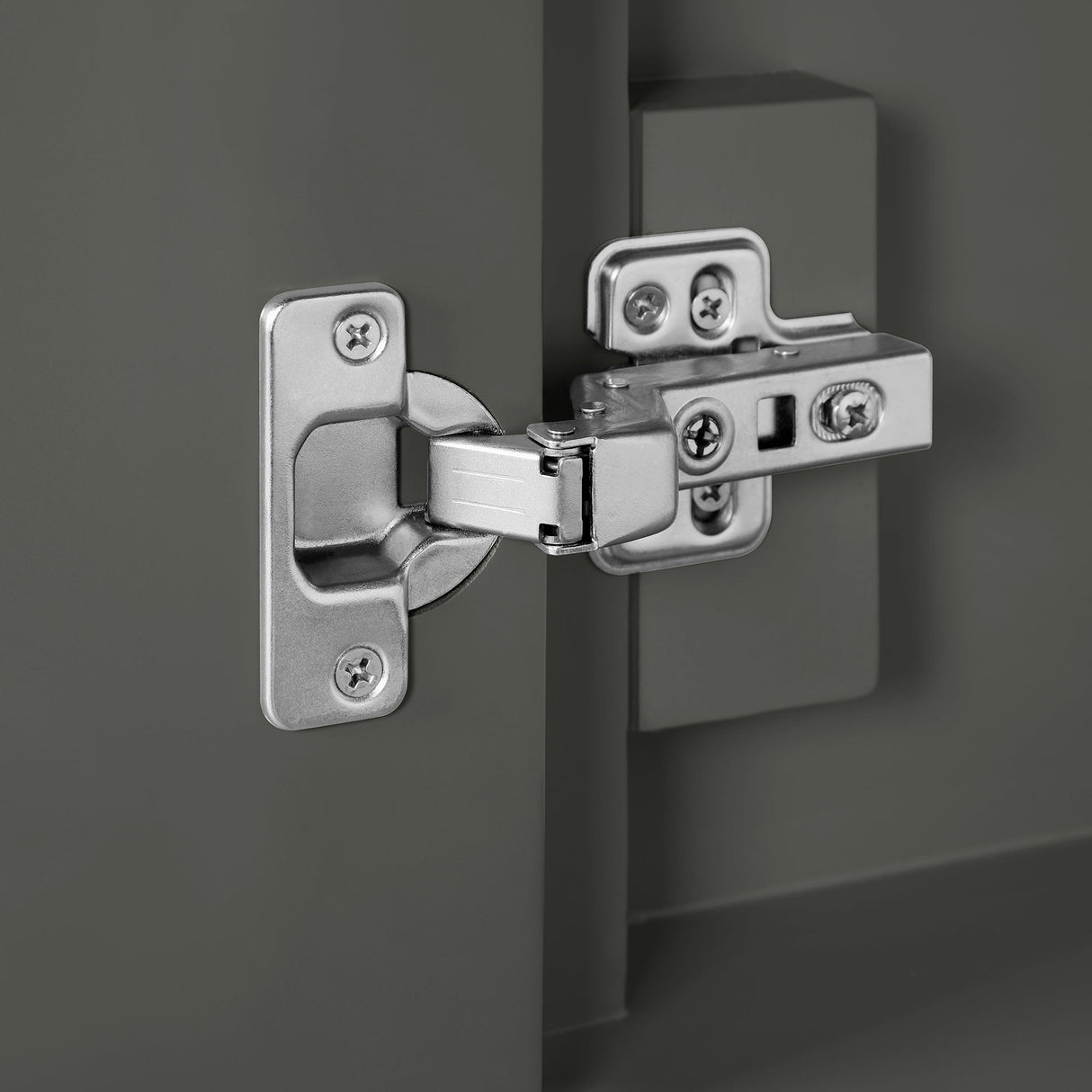 BANKS 30IN VANITY WITH SLAB DOOR IN CHARCOAL GREY WITH WHITE QUARTZ TOP & CERAMIC BASIN