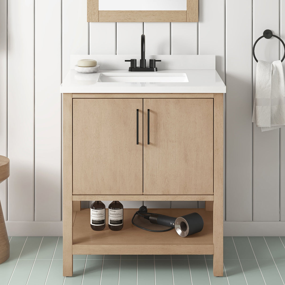 BANKS 30IN VANITY WITH SLAB DOOR IN SAHARA BIRCH WHITE QUARTZ TOP & CERAMIC BASIN