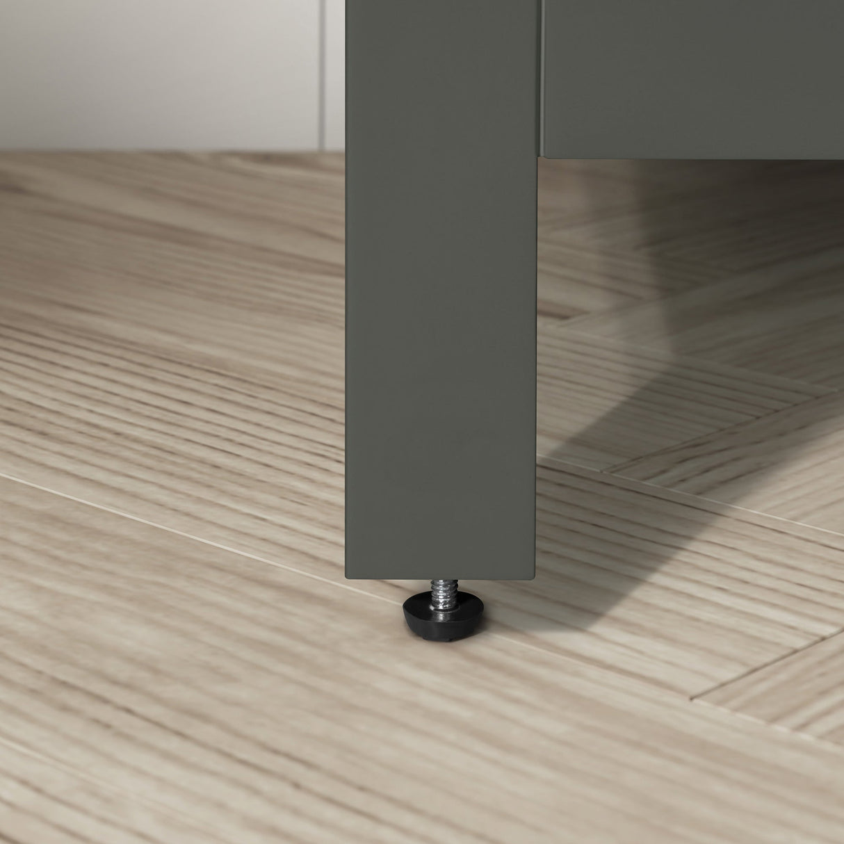 BANKS 42IN VANITY WITH SHAKER DOOR IN CHARCOAL GREY WITH WHITE QUARTZ TOP & CERAMIC BASIN