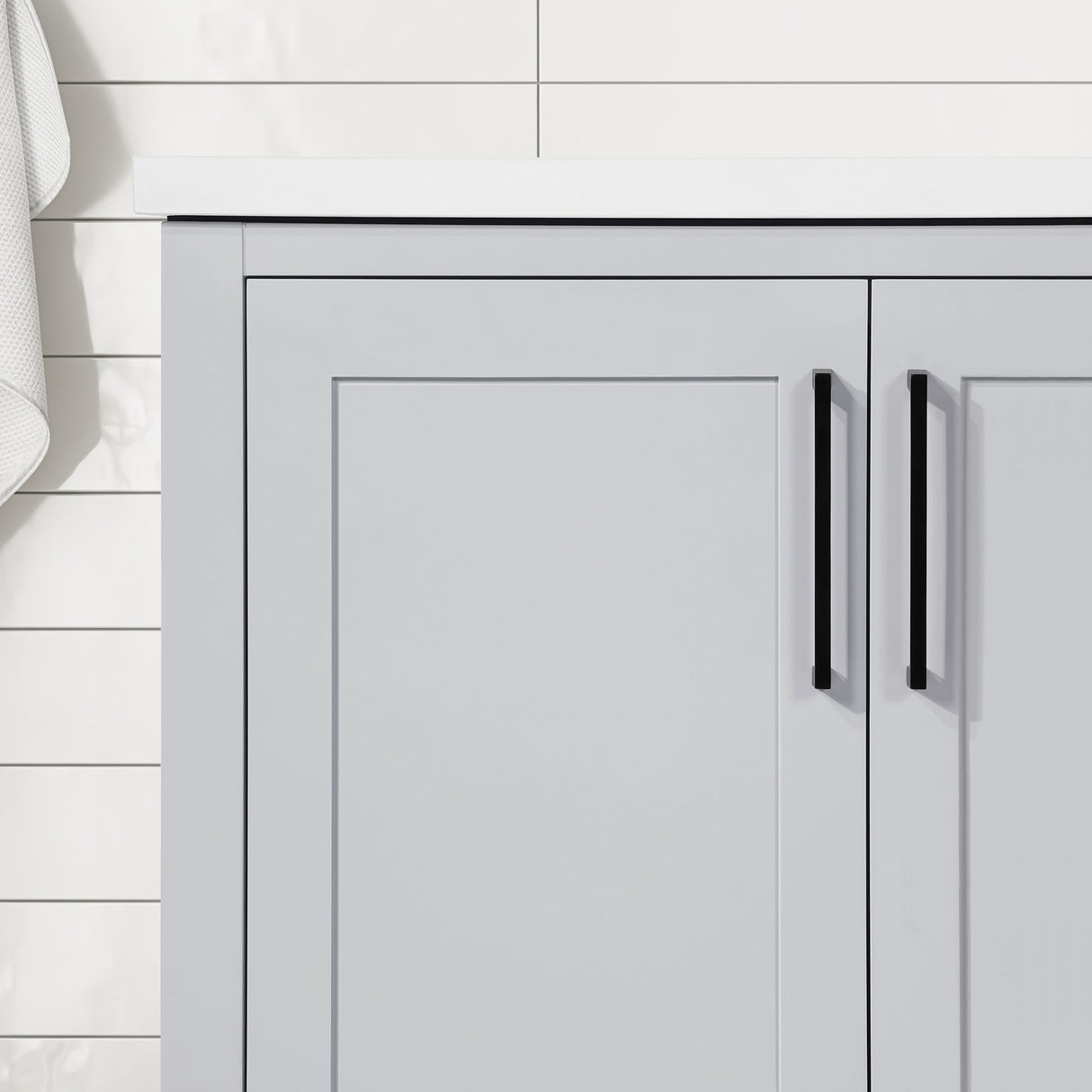 BANKS 42IN VANITY WITH SHAKER DOOR IN DOVE GREY WITH WHITE QUARTZ TOP & CERAMIC BASIN