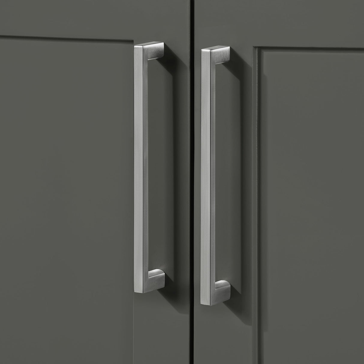 BANKS 36IN VANITY WITH SHAKER DOOR IN CHARCOAL GREY WITH WHITE QUARTZ TOP & CERAMIC BASIN