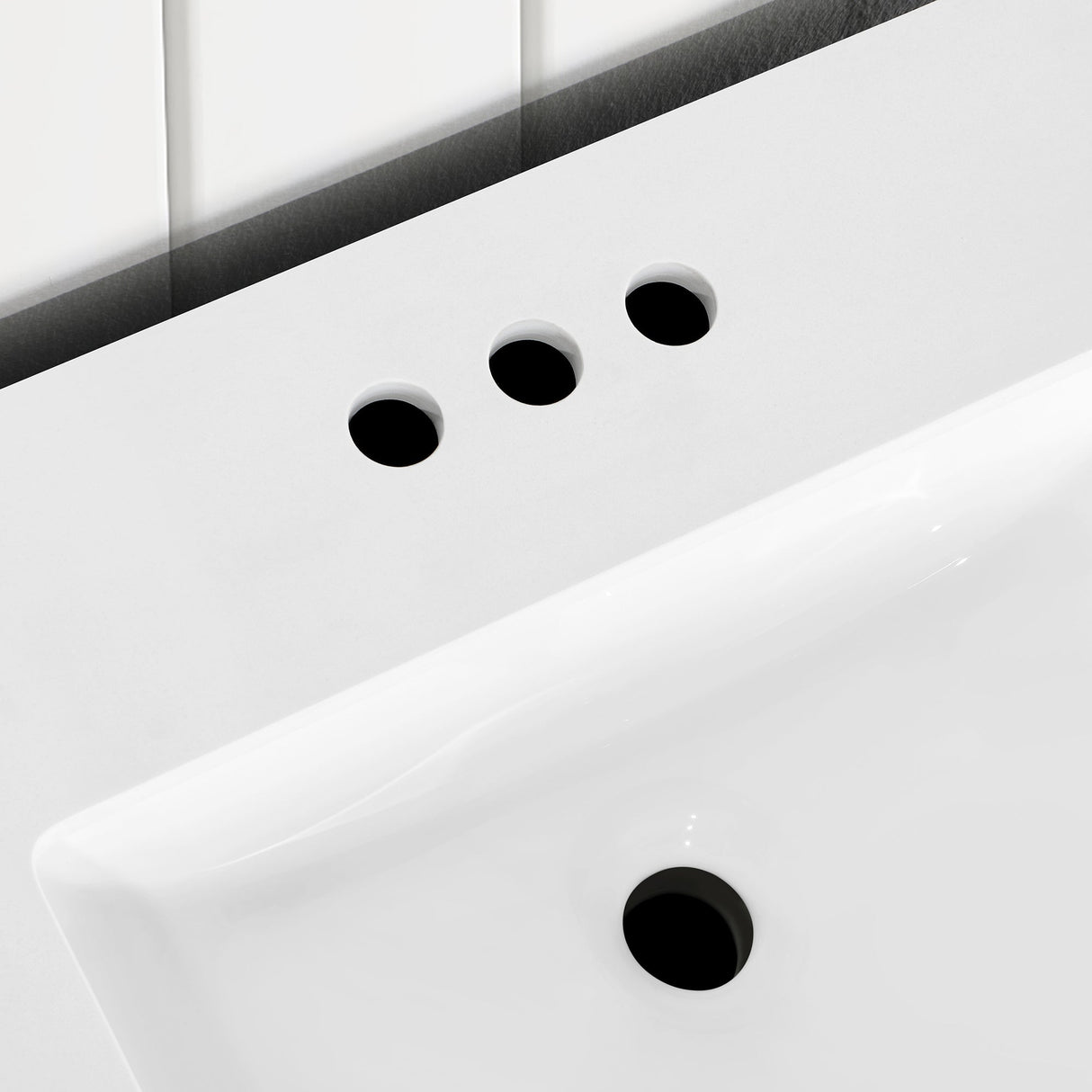 BANKS 30IN VANITY WITH SHAKER DOOR IN SAHARA BIRCH WHITE QUARTZ TOP & CERAMIC BASIN