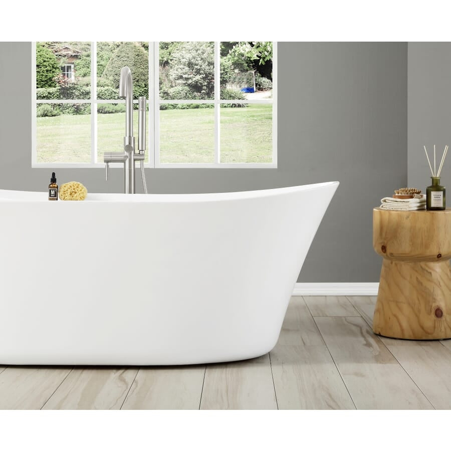 Avery 60 in. Freestanding Acrylic Tub