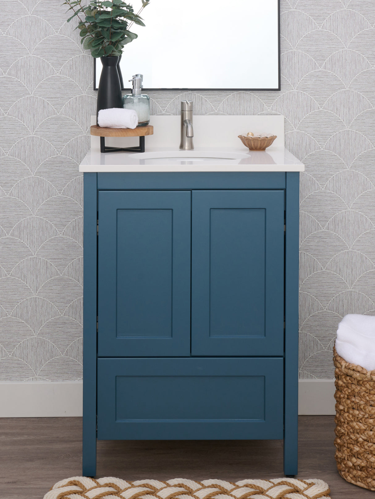 Hanleigh 24" Shaker Door Bathroom Vanity