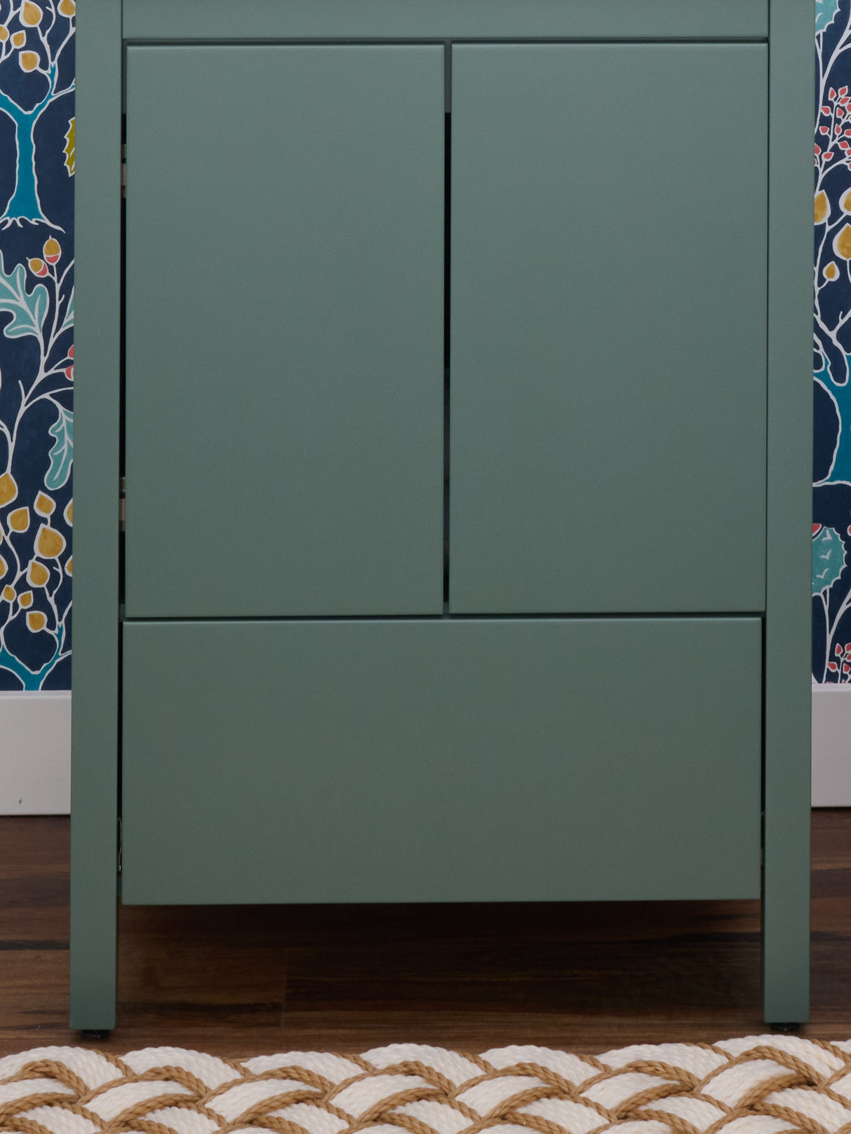 Hanleigh 24" Slab Door Bathroom Vantiy